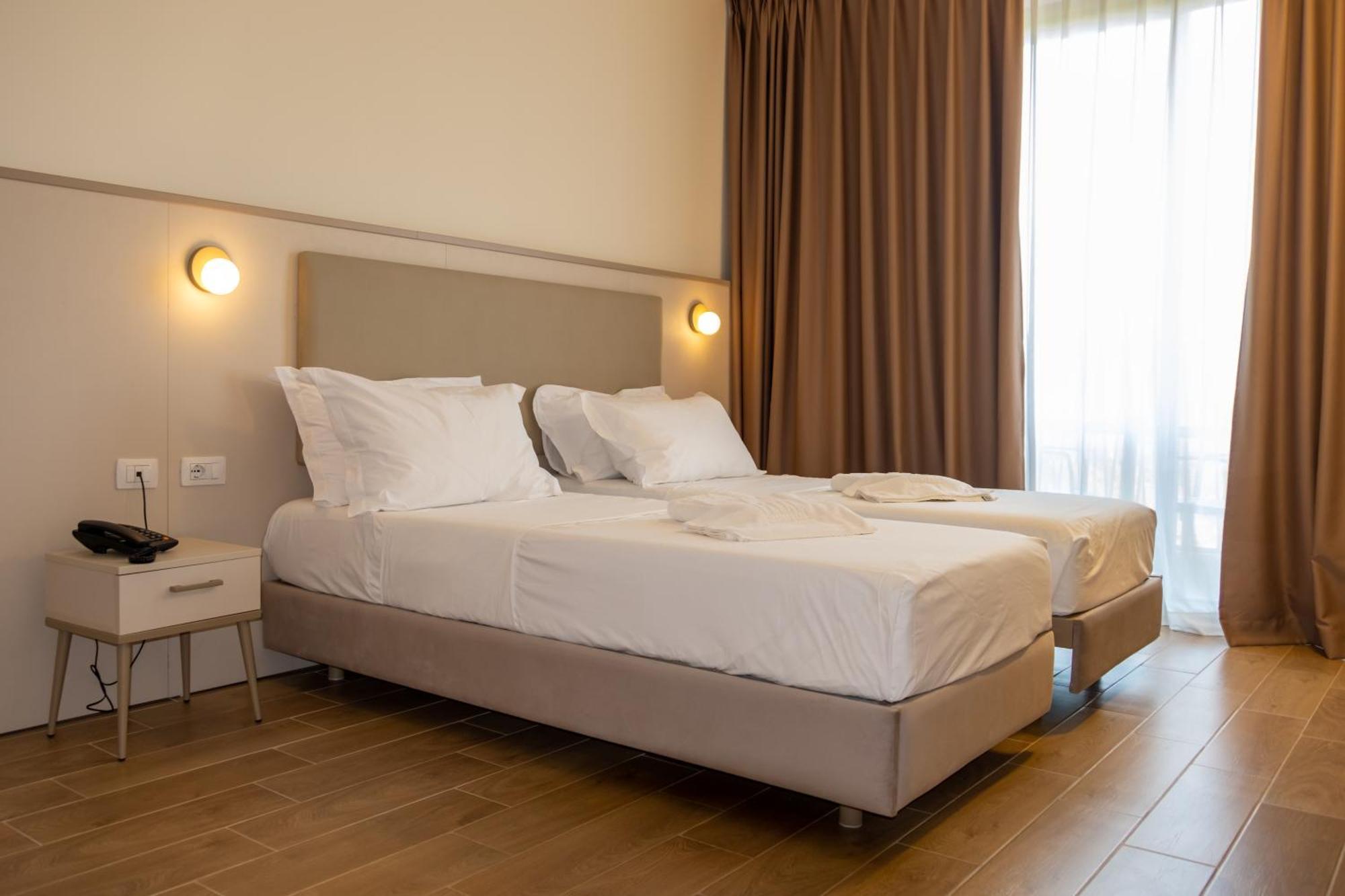Fllad Resort & Spa Durres Golem  Exterior photo